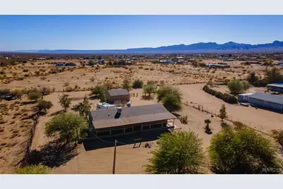 5076 W Roundup Drive, Golden Valley, AZ 86413 - Photo 32