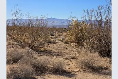 242-08-013 W Crystal Springs Drive, Yucca, AZ 86438 - Photo 8