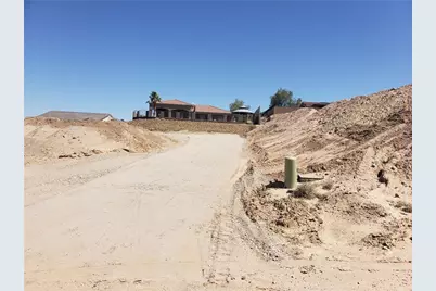 2035 E Primavera Bay, Fort Mohave, AZ 86426 - Photo 2