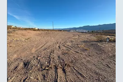 735 E Vulcan Drive, Meadview, AZ 86444 - Photo 8