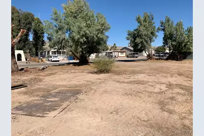 321 Riverwood Lane, Bullhead City, AZ 86442 - Photo 1