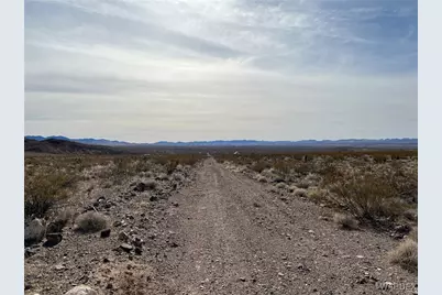 319-16-070 Canyon Dr, Dolan Springs, AZ 86441 - Photo 2