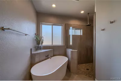 1900 E Willow Drive, Mohave Valley, AZ 86440 - Photo 28
