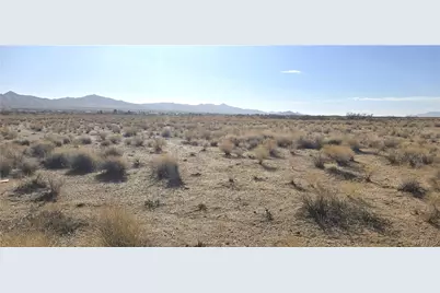 7944 E Sugarloaf Street, Kingman, AZ 86401 - Photo 1
