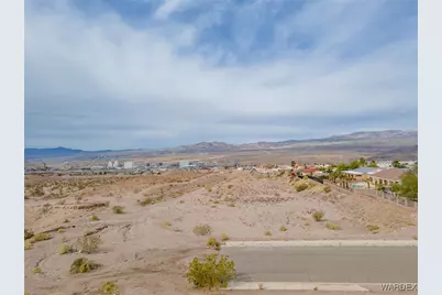 000 Locust Boulevard, Bullhead City, AZ 86429 - Photo 12