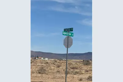 7056 Superstition Drive, Kingman, AZ 86401 - Photo 6