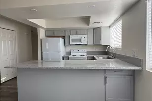 2022 Merrill Ln, Bullhead City, AZ 86442 - Photo 16