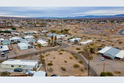 2299 Pima Lane, Bullhead City, AZ 86442 - Photo 8