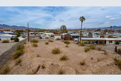 2299 Pima Lane, Bullhead City, AZ 86442 - Photo 10