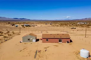 8980 W Msn Ln, Dolan Springs, AZ 86441 - Photo 32