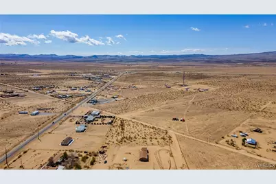 8980 W Mission Lane, Dolan Springs, AZ 86441 - Photo 34