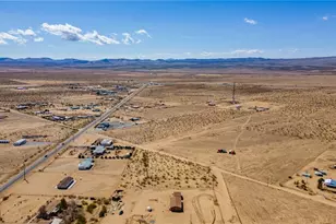 8980 W Msn Ln, Dolan Springs, AZ 86441 - Photo 34
