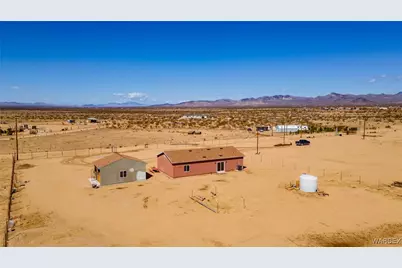 8980 W Mission Lane, Dolan Springs, AZ 86441 - Photo 32