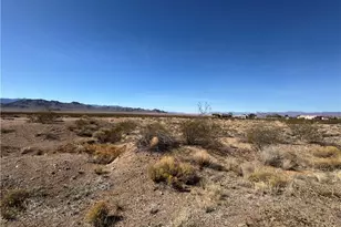 8661 N Desert View Dr, Kingman, AZ 86401 - Photo 1