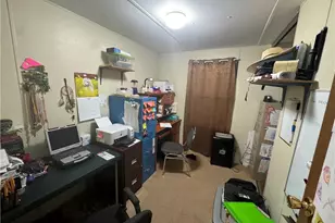 6959 W Concho Dr, Dolan Springs, AZ 86441 - Photo 16