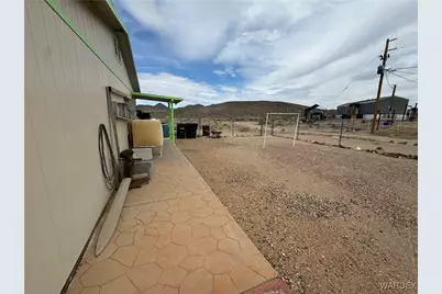 6959 W Concho Drive, Dolan Springs, AZ 86441 - Photo 30