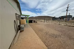 6959 W Concho Dr, Dolan Springs, AZ 86441 - Photo 30