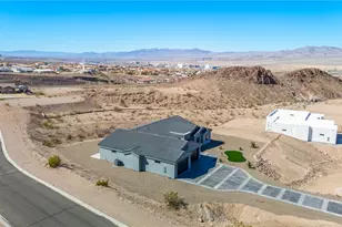 3100 Canyon De Chelly Dr, Bullhead City, AZ 86429 - Photo 64