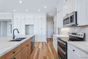 3100 Canyon De Chelly Dr, Bullhead City, AZ 86429 - Photo 22