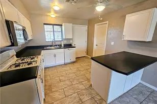 2800 E Thompson Ave, Kingman, AZ 86409 - Photo 6