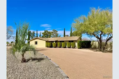 3165 Louise Avenue, Kingman, AZ 86401 - Photo 2