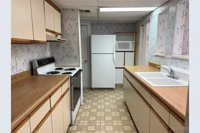 3315 W Gordon Lane, Golden Valley, AZ 86413 - Photo 16