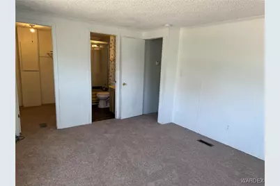 3315 W Gordon Lane, Golden Valley, AZ 86413 - Photo 22