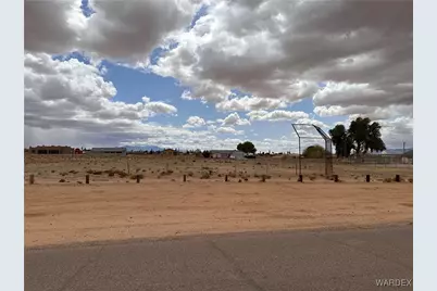 7634 E Vista Drive, Kingman, AZ 86401 - Photo 2