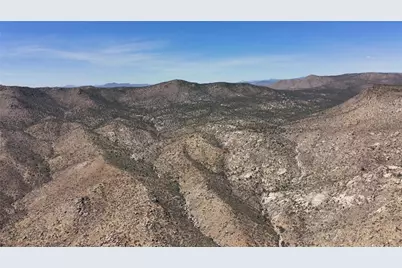 000 Between Silver Springs Rd and Willow Creek, Kingman, AZ 86401 - Photo 1