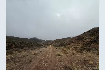 000 Between Silver Springs Rd and Willow Creek, Kingman, AZ 86401 - Photo 4