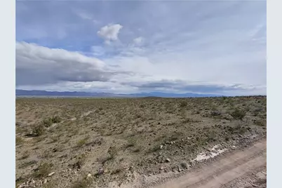 339-19-218 Bridgeport Road, Golden Valley, AZ 86413 - Photo 1