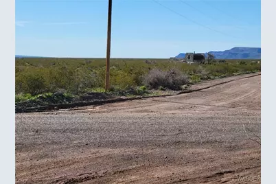 000 Oatman Hwy, Golden Valley, AZ 86413 - Photo 8