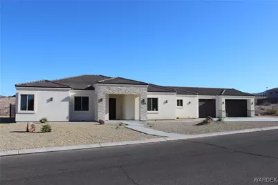 2905 Kolob Canyon, Bullhead City, AZ 86429 - Photo 1