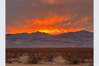 6058 Macayo Drive, Golden Valley, AZ 86413 - Photo 56