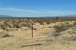 471 W Juniper Dr, Yucca, AZ 86438 - Photo 18