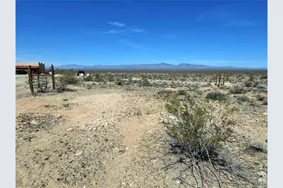 471 W Juniper Drive, Yucca, AZ 86438 - Photo 32