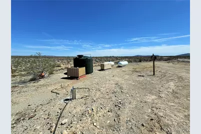 471 W Juniper Drive, Yucca, AZ 86438 - Photo 30