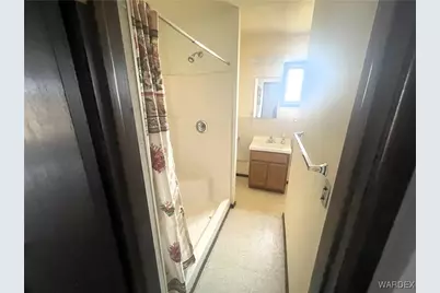 18500 N Pueblo Road, Dolan Springs, AZ 86441 - Photo 20