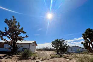 18500 N Pueblo Rd, Dolan Springs, AZ 86441 - Photo 4