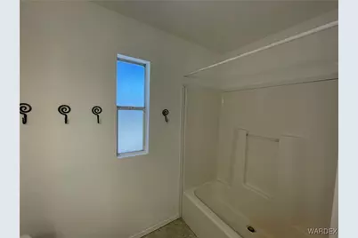 26196 N Tamarisk Street, Meadview, AZ 86444 - Photo 14