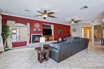 2412 Castle Rock Circle, Bullhead City, AZ 86442 - Photo 18