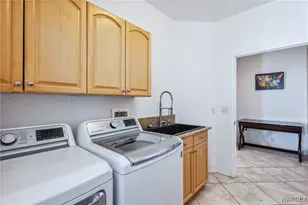 2412 Castle Rock Cir, Bullhead City, AZ 86442 - Photo 56