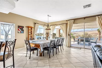 2412 Castle Rock Circle, Bullhead City, AZ 86442 - Photo 20
