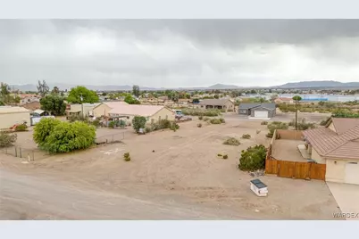 10181 S Hamilton Drive, Mohave Valley, AZ 86440 - Photo 2