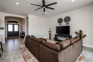 553 Locust Ct, Bullhead City, AZ 86429 - Photo 10