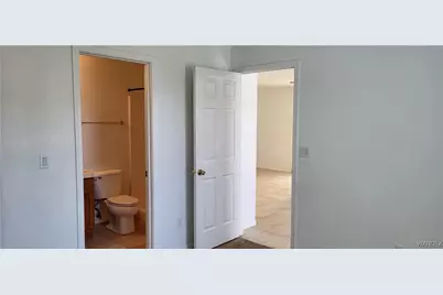 652 Holly Street, Bullhead City, AZ 86442 - Photo 10