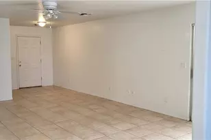652 Holly St, Bullhead City, AZ 86442 - Photo 4