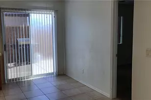 652 Holly St, Bullhead City, AZ 86442 - Photo 8