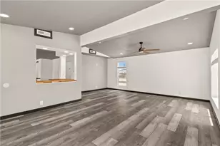 8286 S Green Valley Rd, Mohave Valley, AZ 86440 - Photo 10