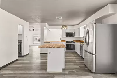 8286 S Green Valley Road, Mohave Valley, AZ 86440 - Photo 18